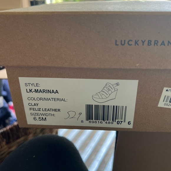 Lucky Brand wedges in size 6.5 Very comfortable! Used 1 time for a graduation! - Picture 7 of 7